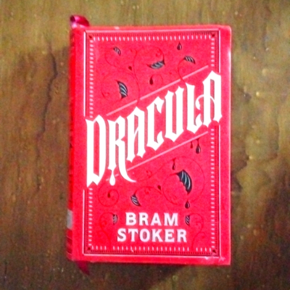 (2015) Dracula by Bram Stoker - Hardcover